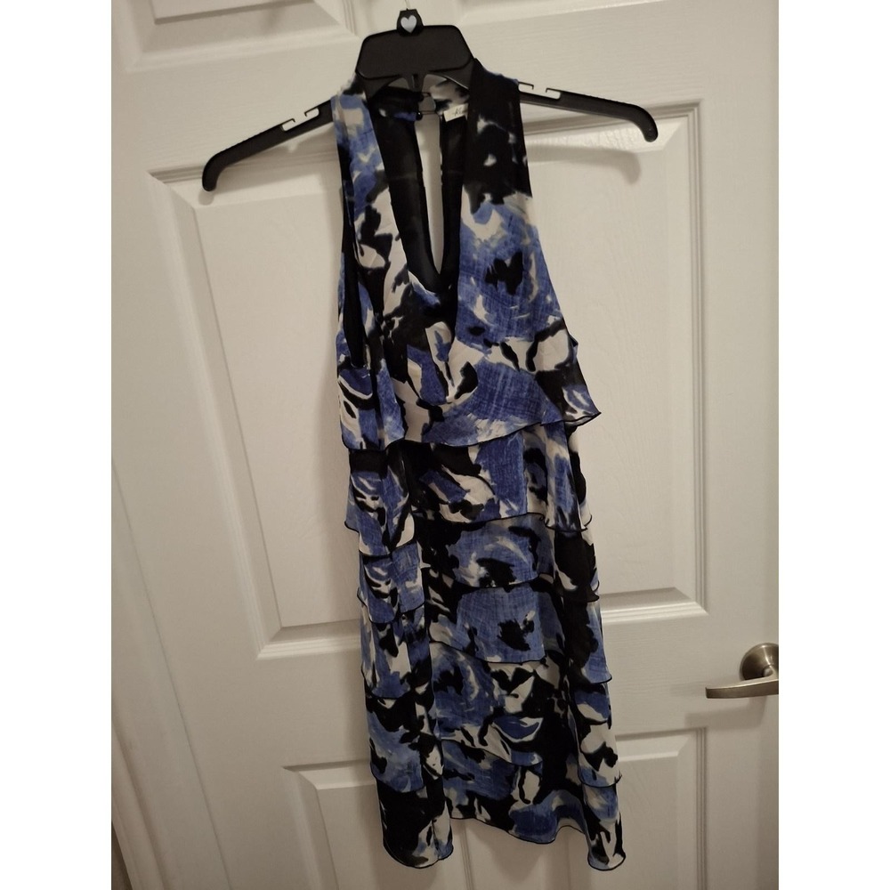 Kenneth Cole NEW YORK Size 8 Blue Black White‎ Tiered Ruffle V-Neck Travel Dress